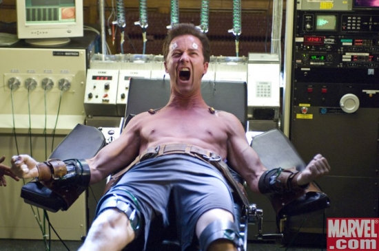 Edward Norton rages as Bruce Banner