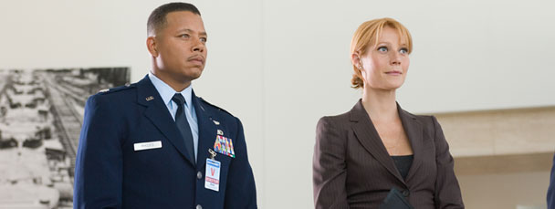 Support Team Go: 3 New Iron Man Movie Pics