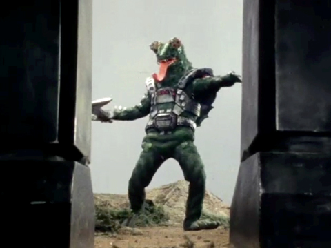 JAPANESE SPIDERMAN, EPISODE 13