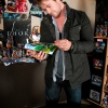 Chris Hemsworth checks out some Thor comics