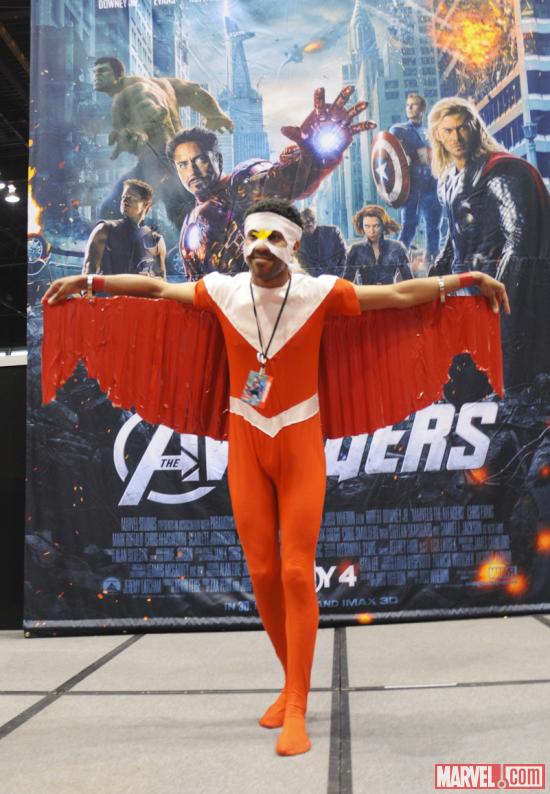 C2E2 2012: Falcon at the AvX Cosplay Photo Op