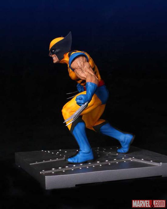 Gentle Giant Wolverine Bookend