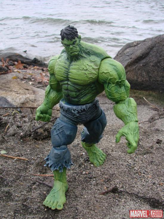 Savage Hulk figure from Diamond Select Toys