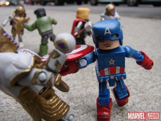 Avengers Movie Minimates Arrive to Toys "R" Us