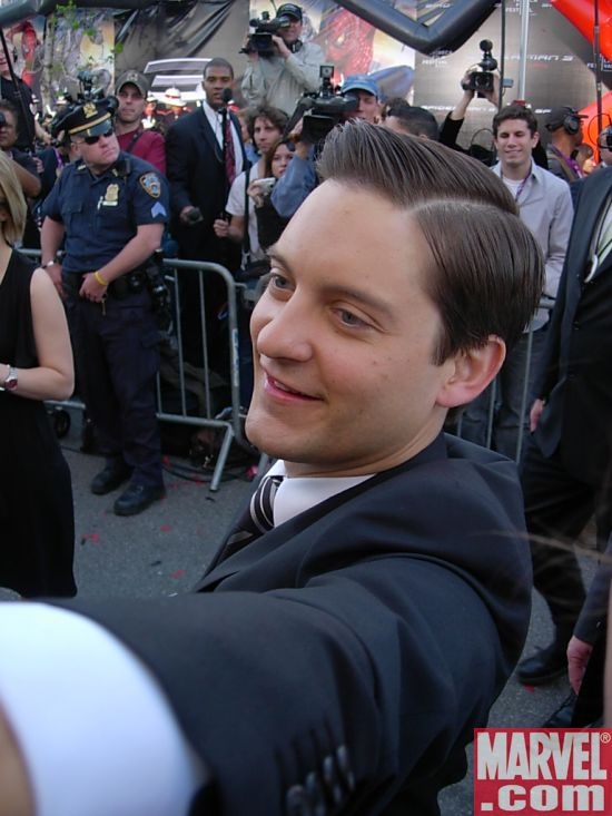 Tobey Maguire meets the fans