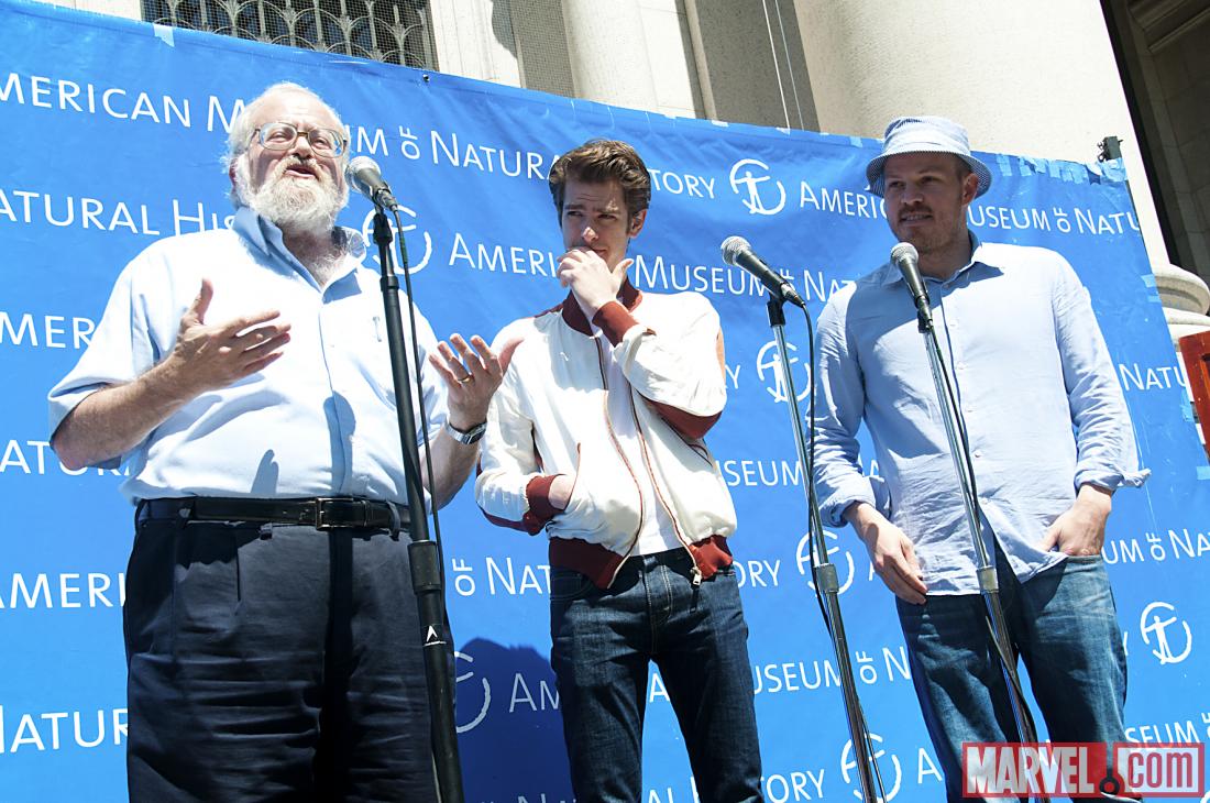 The Amazing Spider-Man Director Marc Webb, Actor Andrew Garfield and Norman Plotnick, curator of the exhibition Spiders Alive