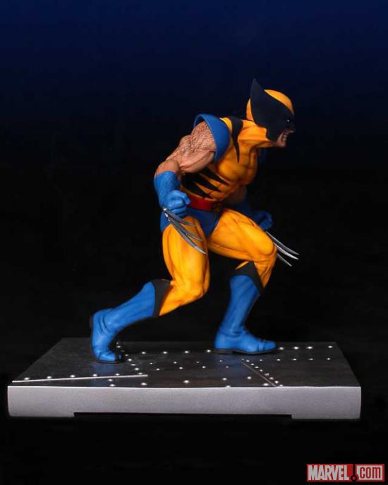 Gentle Giant Wolverine Bookend
