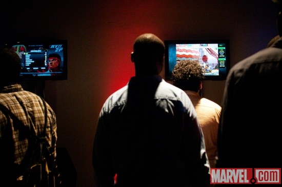 Fans wait to play Street Fighter Third Strike