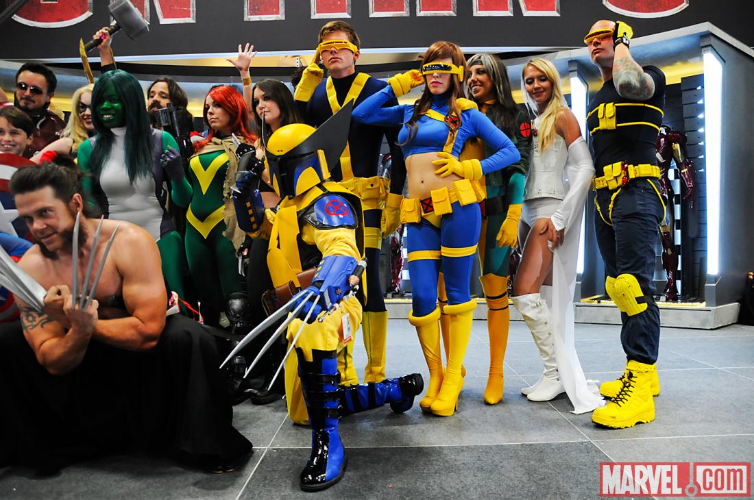 SDCC 2012: Avengers Vs. X-Men Cosplay Photo Op on the Marvel Stage