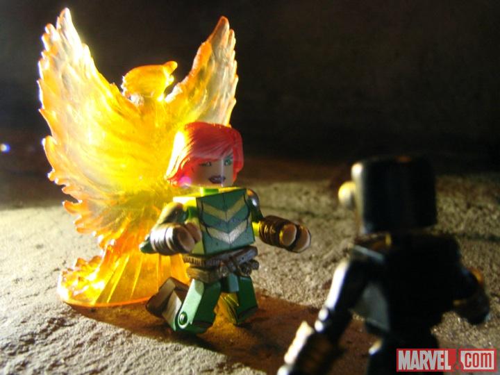 Diamond Select Toys Cyclops and Hope Figures