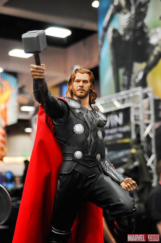 SDCC 2012: Marvel Figures at the Sideshow Booth
