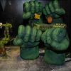 NEW HULK HANDS