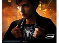 Spider-Man 3 Movie: Peter Showing Black Spidey Suit