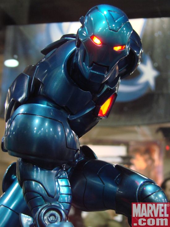 Stealth Armor Iron Man Comiquette