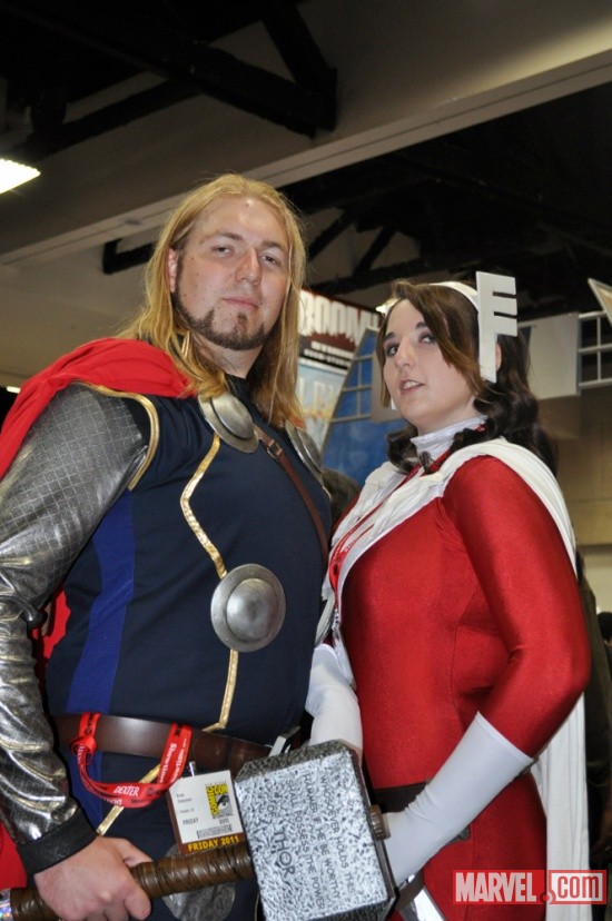 San Diego Comic-Con 2011: Thor & Sif Costumers at the Marvel Booth